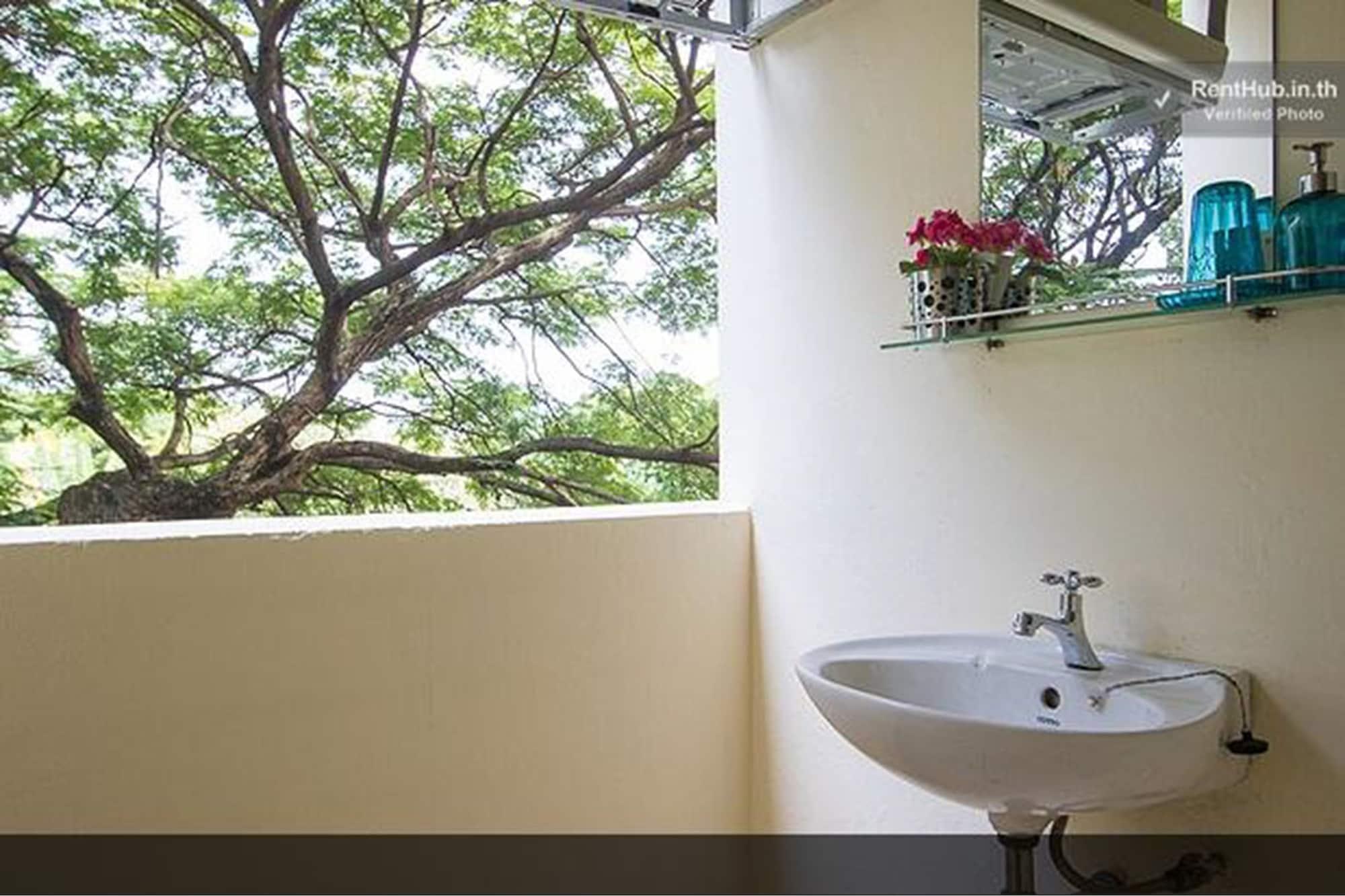 Homeplace Residence Bangkok Dış mekan fotoğraf
